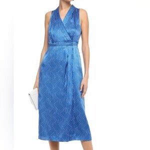 Equipment silk dress size 4